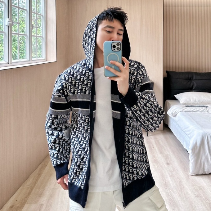 dior oblique jacquard reversible cashmere zip-up hoodie